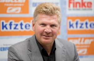 HuaTiHui-埃芬博格：维尔茨若去拜仁对他与穆西亚拉不利，我想后者现很高兴